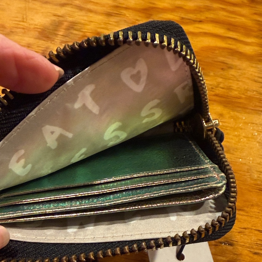 Aimee Kestenberg Iridescent Pink Metallic Leather Wristlet Wallet NWT - Picture 5 of 7